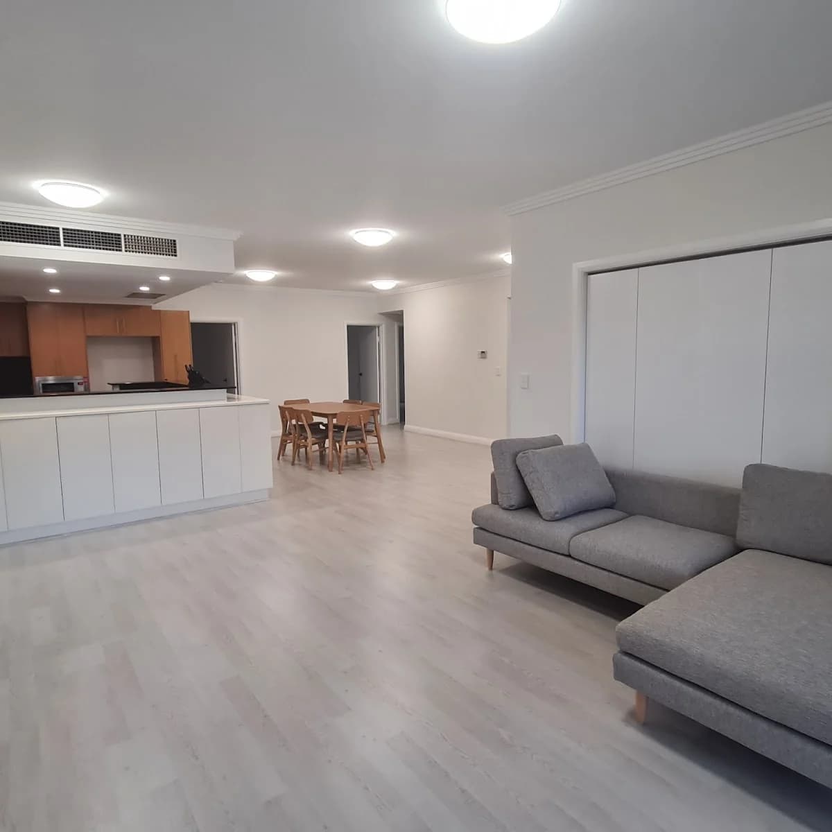 Good Idea Painting service - Project 3